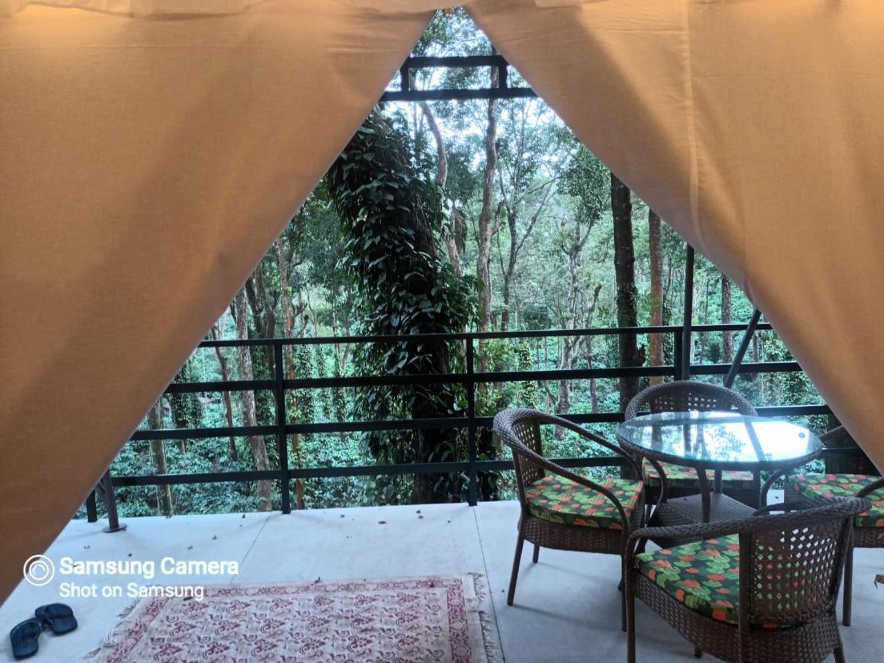 Devi Villa - Plantation Retreat And Forest Getaway Kutta Bagian luar foto